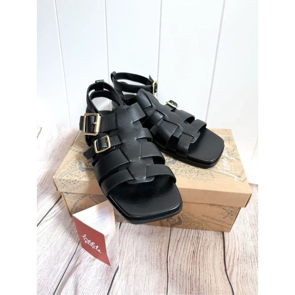 NIB Free People Hooked Fisherman Sandals Black Size 7‎ New - Picture 3 of 10